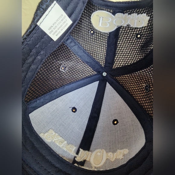 The Orlean Hote and Caino Las Vegas Two-tone Mesh Trucker Hat - Picture 9 of 10